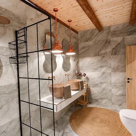 A2 Maisonette * خيرسونِسوس
