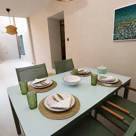 A2 Maisonette شقة